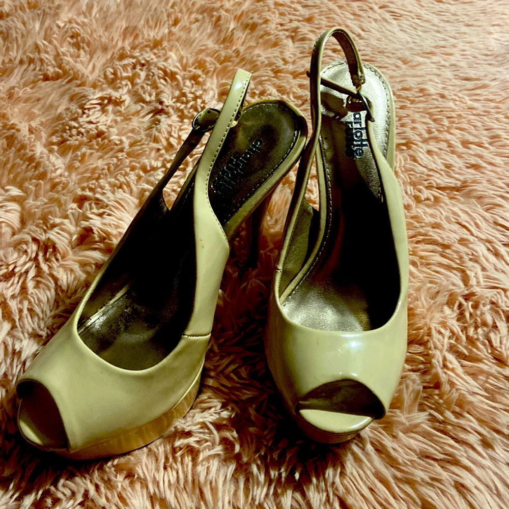 Ladies heels